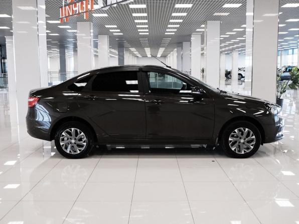 Lada (ВАЗ) Vesta I с пробегом 2022 года, цена 1 176 000 рублей, 61195 км, седан, Автокод Объявления