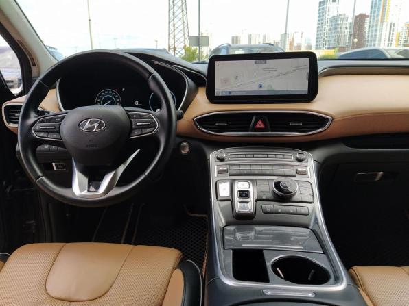 Hyundai Santa Fe IV Рестайлинг с пробегом 2021 года, цена 3 399 000 рублей, 99125 км, внедорожник, Автокод Объявления