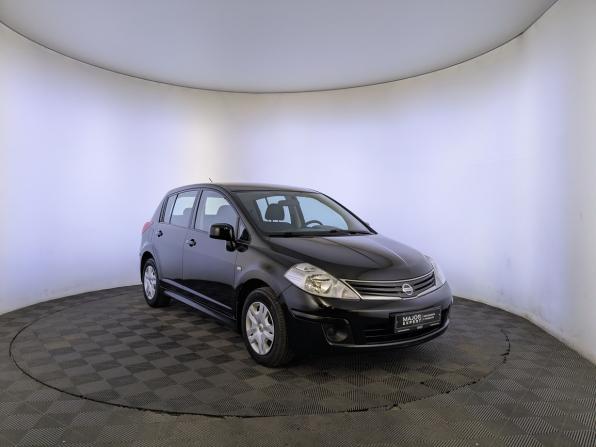 Nissan Tiida I Рестайлинг с пробегом 2013 года, цена 952 000 рублей, 67601 км, хэтчбек, Автокод Объявления