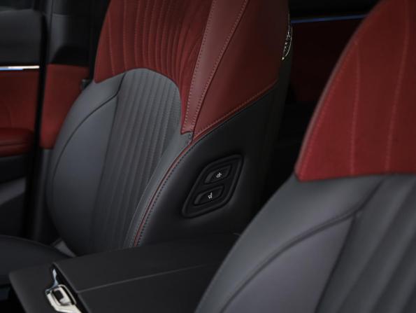 GAC M8 с пробегом 2024 года, цена 4 499 000 рублей, 21000 км, минивэн, Автокод Объявления