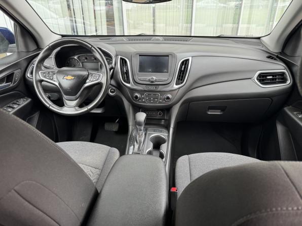 Chevrolet Equinox III Рестайлинг с пробегом 2022 года, цена 2 299 000 рублей, 48000 км, внедорожник, Автокод Объявления