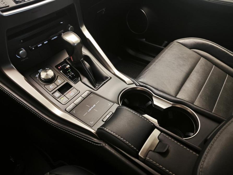 Lexus NX I Рестайлинг Москва  - изображение 12