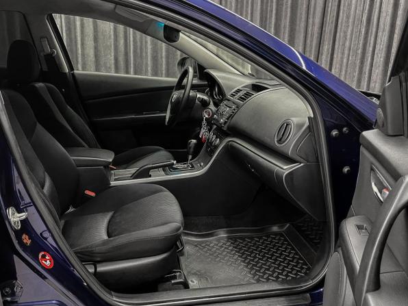 Mazda 6 II (GH) Рестайлинг с пробегом 2010 года, цена 950 000 рублей, 255000 км, седан, Автокод Объявления