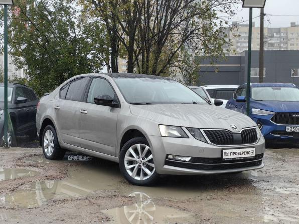 Skoda Octavia III (A7) Рестайлинг с пробегом 2018 года, цена 1 439 000 рублей, 145000 км, лифтбек, Автокод Объявления