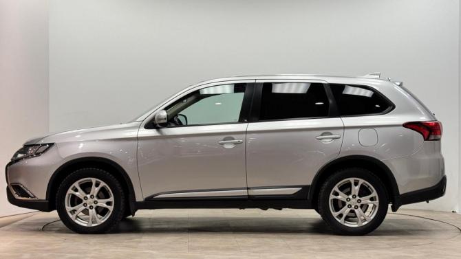 Mitsubishi Outlander III Рестайлинг 2 с пробегом 2017 года, цена 1 750 000 рублей, 190773 км, внедорожник, Автокод Объявления