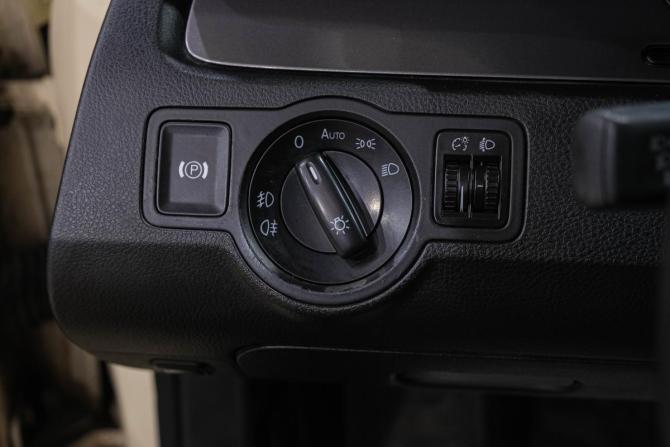 Volkswagen Passat B6 с пробегом 2009 года, цена 799 000 рублей, 218000 км, универсал, Автокод Объявления