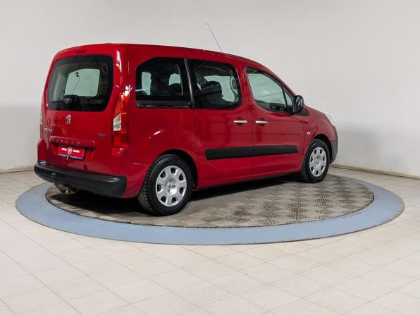 Peugeot Partner II с пробегом 2010 года, цена 799 900 рублей, 275000 км, минивэн, Автокод Объявления