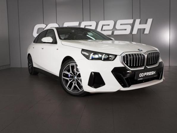 BMW 5 серии VIII (G60/G61/G68) с пробегом 2024 года, цена 7 599 000 рублей, 6078 км, седан, Автокод Объявления