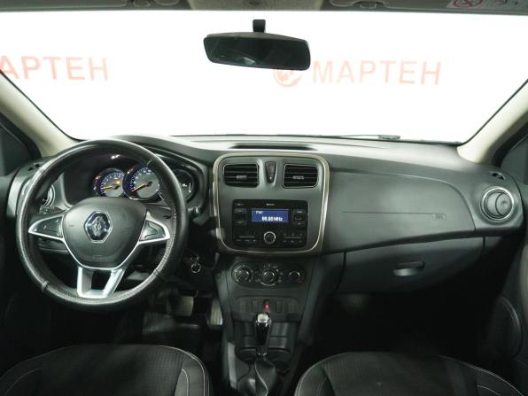 Renault Logan II Рестайлинг с пробегом 2022 года, цена 1 230 000 рублей, 37619 км, седан, Автокод Объявления