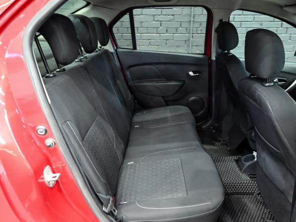 Renault Logan II с пробегом 2014 года, цена 650 000 рублей, 138622 км, седан, Автокод Объявления
