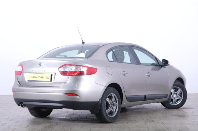 Renault Fluence I с пробегом 2012 года, цена 699 000 рублей, 149500 км, седан, Автокод Объявления