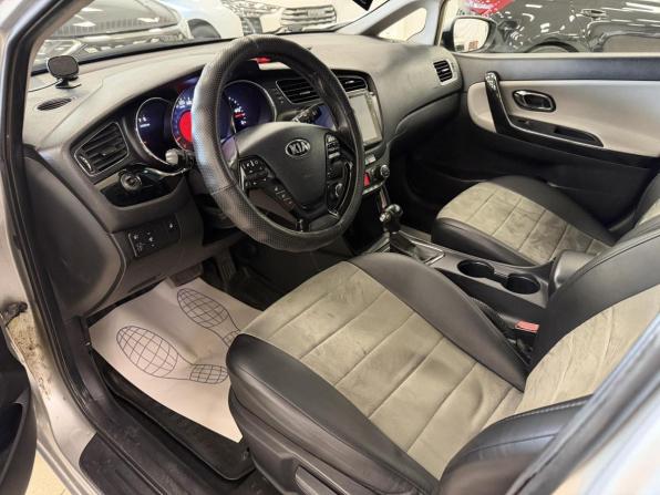Kia Ceed II с пробегом 2012 года, цена 829 000 рублей, 147455 км, универсал, Автокод Объявления