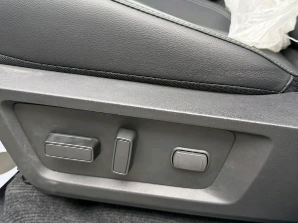 Mitsubishi L200 VI с пробегом 2025 года, цена 5 199 900 рублей, 53 км, offers.body_type.unknown, Автокод Объявления