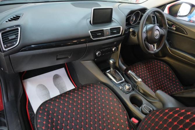 Mazda Axela III с пробегом 2014 года, цена 1 349 000 рублей, 96000 км, седан, Автокод Объявления