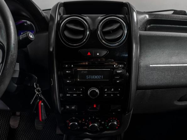 Renault Duster I Рестайлинг с пробегом 2016 года, цена 765 000 рублей, 332500 км, внедорожник, Автокод Объявления