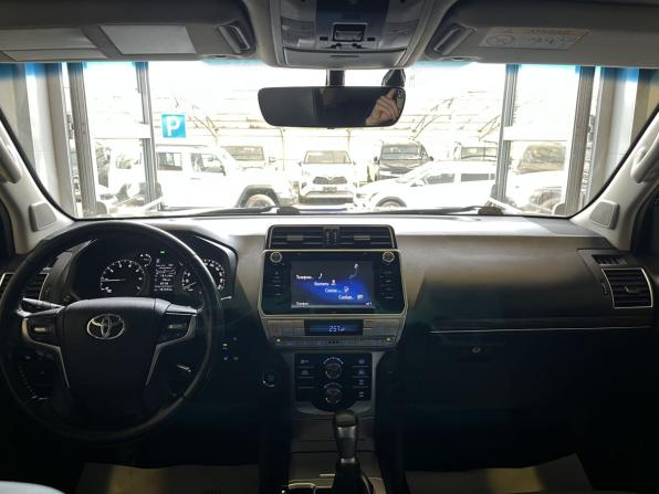 Toyota Land Cruiser Prado 150 Series Рестайлинг 2 с пробегом 2019 года, цена 5 450 000 рублей, 181000 км, внедорожник, Автокод Объявления