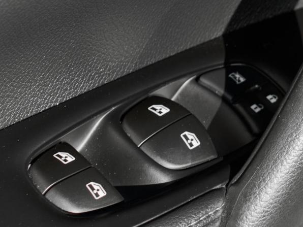 Nissan Qashqai II Рестайлинг с пробегом 2021 года, цена 1 995 000 рублей, 108931 км, внедорожник, Автокод Объявления