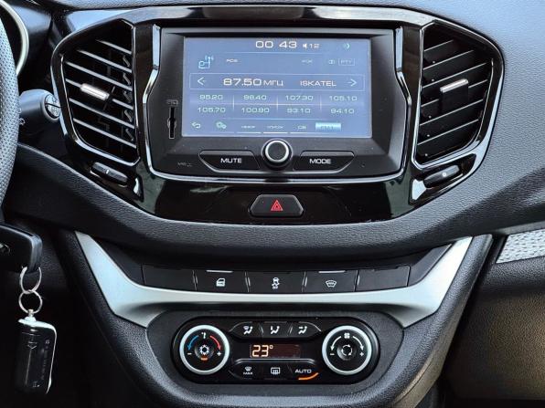Lada (ВАЗ) Vesta I с пробегом 2018 года, цена 1 079 000 рублей, 91781 км, универсал, Автокод Объявления