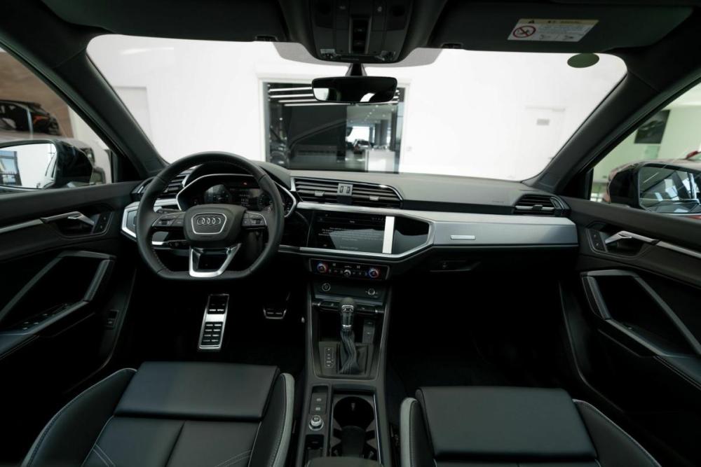 Audi Q3 II (F3) Москва  - изображение 9