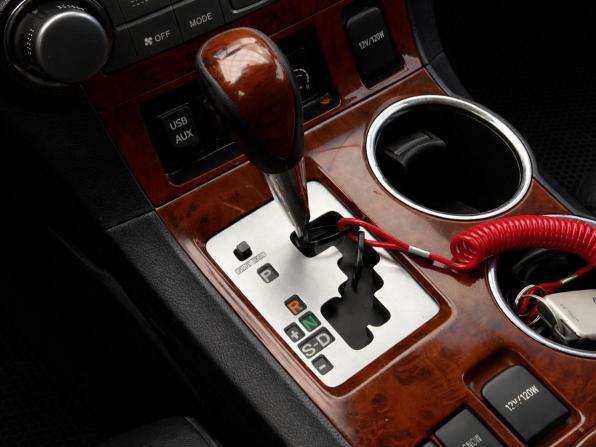 Toyota Highlander II (XU40) Рестайлинг с пробегом 2012 года, цена 1 947 000 рублей, 187400 км, внедорожник, Автокод Объявления