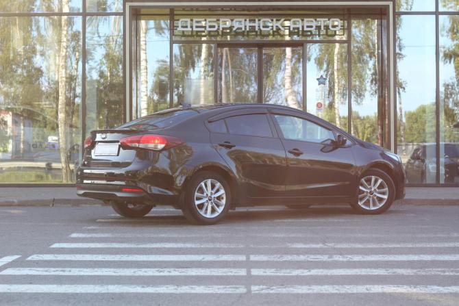 Kia Cerato III Рестайлинг (Classic) с пробегом 2019 года, цена 1 795 000 рублей, 106442 км, седан, Автокод Объявления