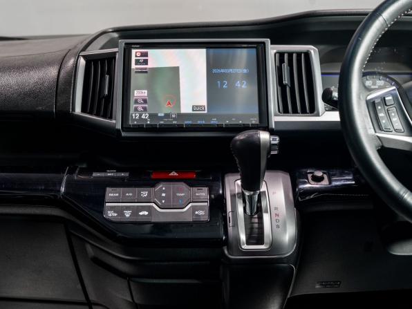 Honda Stepwgn IV Рестайлинг с пробегом 2013 года, цена 1 700 000 рублей, 143000 км, минивэн, Автокод Объявления