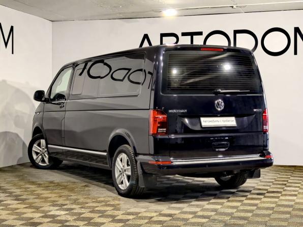 Volkswagen Multivan T6 Рестайлинг с пробегом 2021 года, цена 5 999 000 рублей, 90109 км, минивэн, Автокод Объявления
