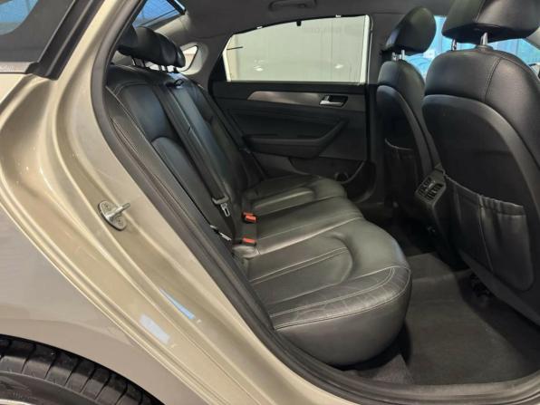 Hyundai Sonata VII (LF) Рестайлинг с пробегом 2018 года, цена 1 660 000 рублей, 168104 км, седан, Автокод Объявления