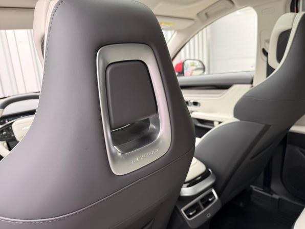 JETOUR DASHING I с пробегом 2024 года, цена 2 990 000 рублей, 3390 км, внедорожник, Автокод Объявления