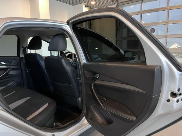 Lada (ВАЗ) Vesta I Рестайлинг (NG) с пробегом 2023 года, цена 1 350 000 рублей, 46880 км, седан, Автокод Объявления