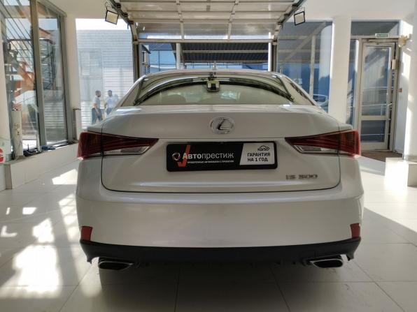 Lexus IS III Рестайлинг с пробегом 2020 года, цена 3 450 000 рублей, 81025 км, седан, Автокод Объявления