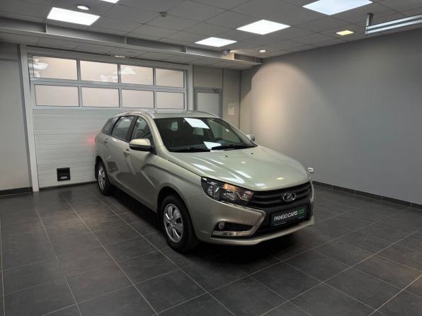 Lada (ВАЗ) Vesta I с пробегом 2018 года, цена 910 000 рублей, 137612 км, универсал, Автокод Объявления