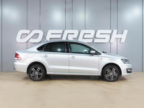 Volkswagen Polo V Рестайлинг с пробегом 2016 года, цена 1 199 000 рублей, 193261 км, седан, Автокод Объявления