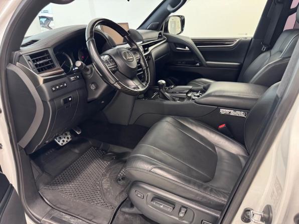 Lexus LX III Рестайлинг 2 с пробегом 2020 года, цена 8 600 000 рублей, 194245 км, внедорожник, Автокод Объявления