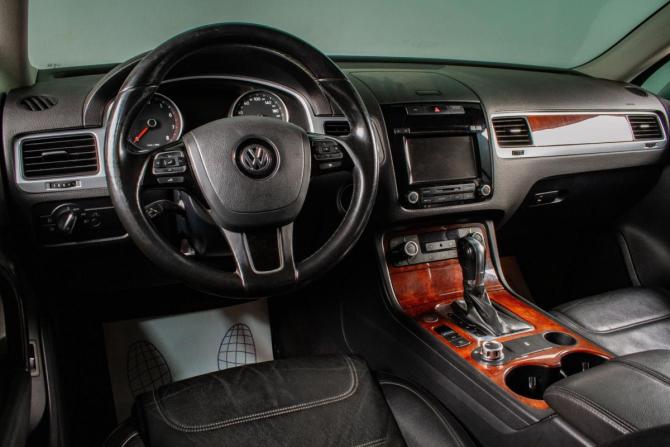 Volkswagen Touareg II с пробегом 2012 года, цена 1 599 000 рублей, 445000 км, внедорожник, Автокод Объявления