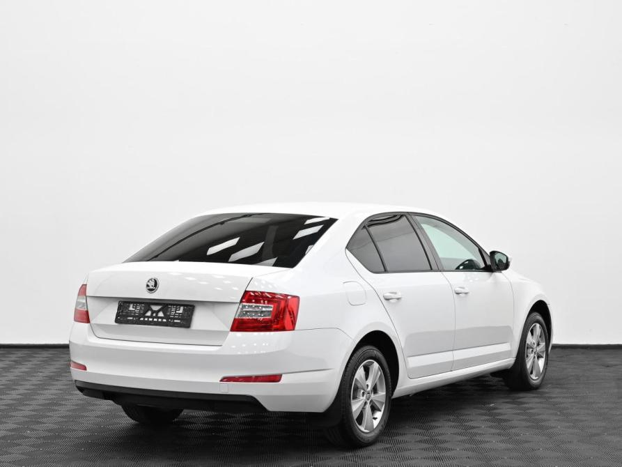 Skoda Octavia III (A7) Москва  - изображение 2