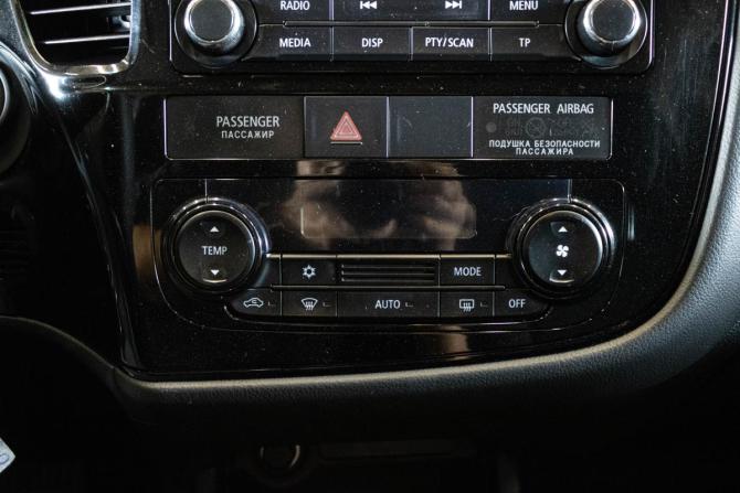 Mitsubishi Outlander III с пробегом 2013 года, цена 1 299 000 рублей, 122959 км, внедорожник, Автокод Объявления