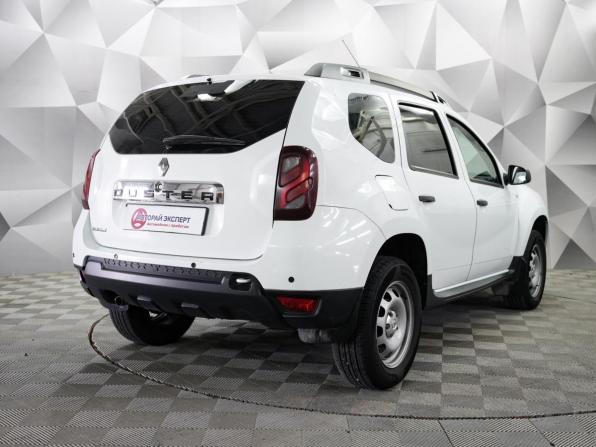 Renault Duster I Рестайлинг с пробегом 2016 года, цена 1 040 000 рублей, 117780 км, внедорожник, Автокод Объявления