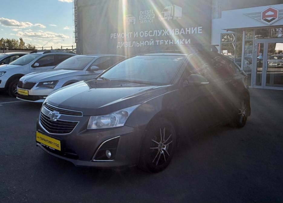 Chevrolet Cruze I Рестайлинг Альметьевск  - изображение 3