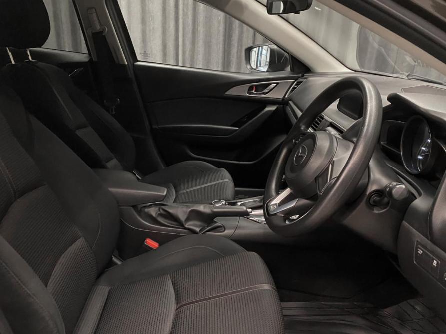 Mazda Axela III Рестайлинг Красноярск  - изображение 7