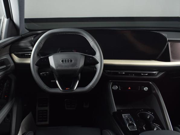 Audi Q5 III с пробегом 2026 года, цена 6 299 995 рублей, 32 км, внедорожник, Автокод Объявления