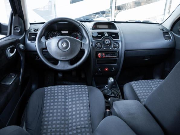 Renault Megane II Рестайлинг с пробегом 2008 года, цена 577 000 рублей, 246344 км, седан, Автокод Объявления