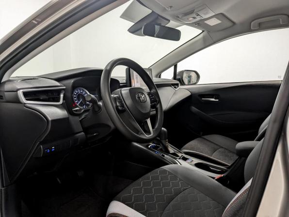 Toyota Corolla XII (E210) с пробегом 2022 года, цена 2 090 000 рублей, 40240 км, седан, Автокод Объявления