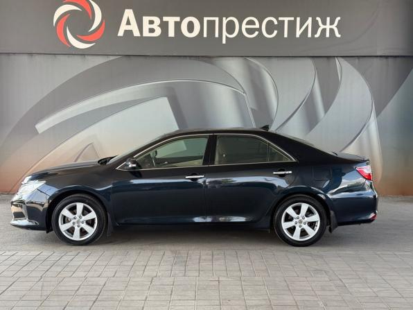 Toyota Camry VII (XV50) Рестайлинг с пробегом 2015 года, цена 1 880 000 рублей, 239919 км, седан, Автокод Объявления