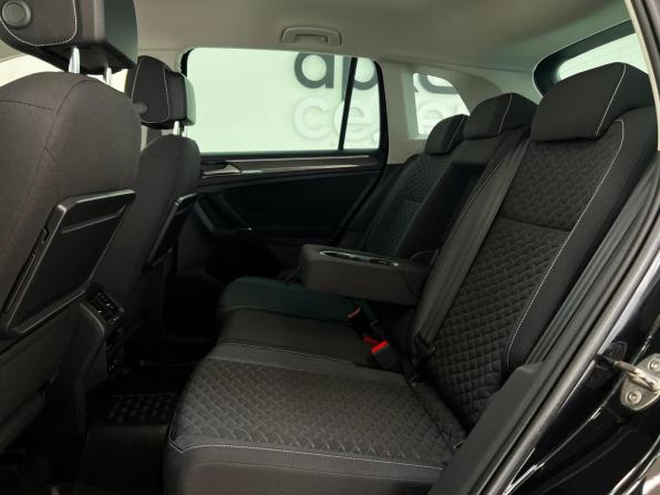 Volkswagen Tiguan II с пробегом 2018 года, цена 2 620 000 рублей, 122668 км, внедорожник, Автокод Объявления