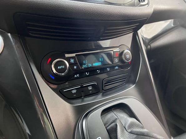 Ford Kuga II с пробегом 2014 года, цена 1 370 000 рублей, 148895 км, внедорожник, Автокод Объявления