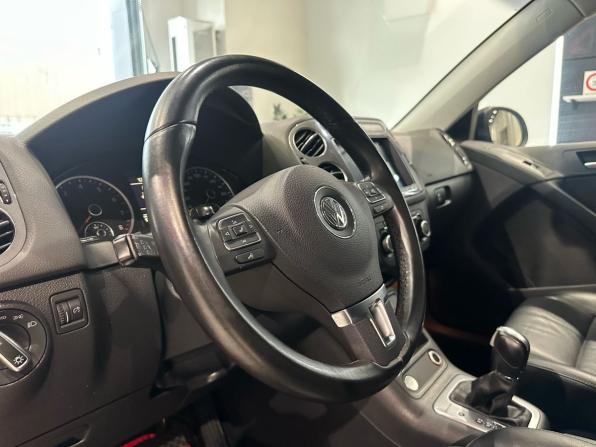 Volkswagen Tiguan I Рестайлинг с пробегом 2013 года, цена 1 370 000 рублей, 175826 км, внедорожник, Автокод Объявления