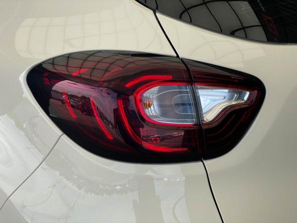 Renault Kaptur I Рестайлинг с пробегом 2020 года, цена 1 647 000 рублей, 29651 км, внедорожник, Автокод Объявления