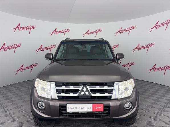 Mitsubishi Pajero IV Рестайлинг 1 с пробегом 2011 года, цена 1 955 000 рублей, 190000 км, внедорожник, Автокод Объявления