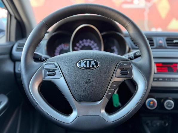 Kia Rio III Рестайлинг с пробегом 2016 года, цена 950 000 рублей, 97504 км, седан, Автокод Объявления